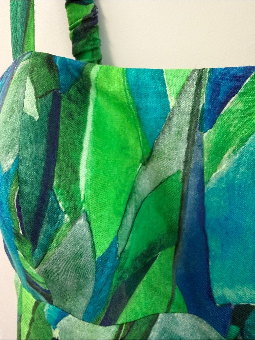 Vix Mira Midi Dress in Tropical Leaf-Print - Picture 5 of 12